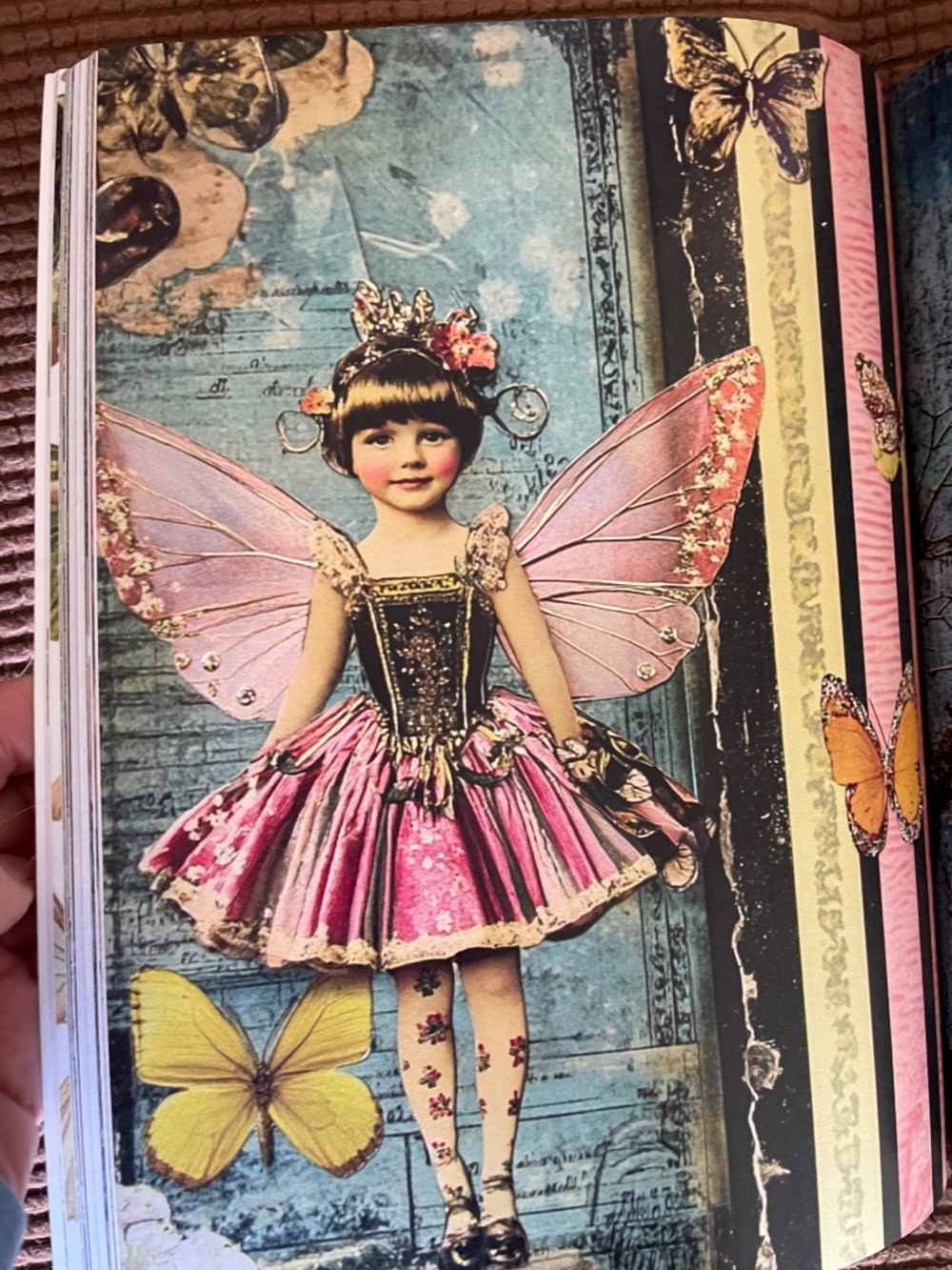 Collage Soup: 120 Exquisite Collage Images for Scrapbooking, Junk Journals etc. - Picture 8 of 13